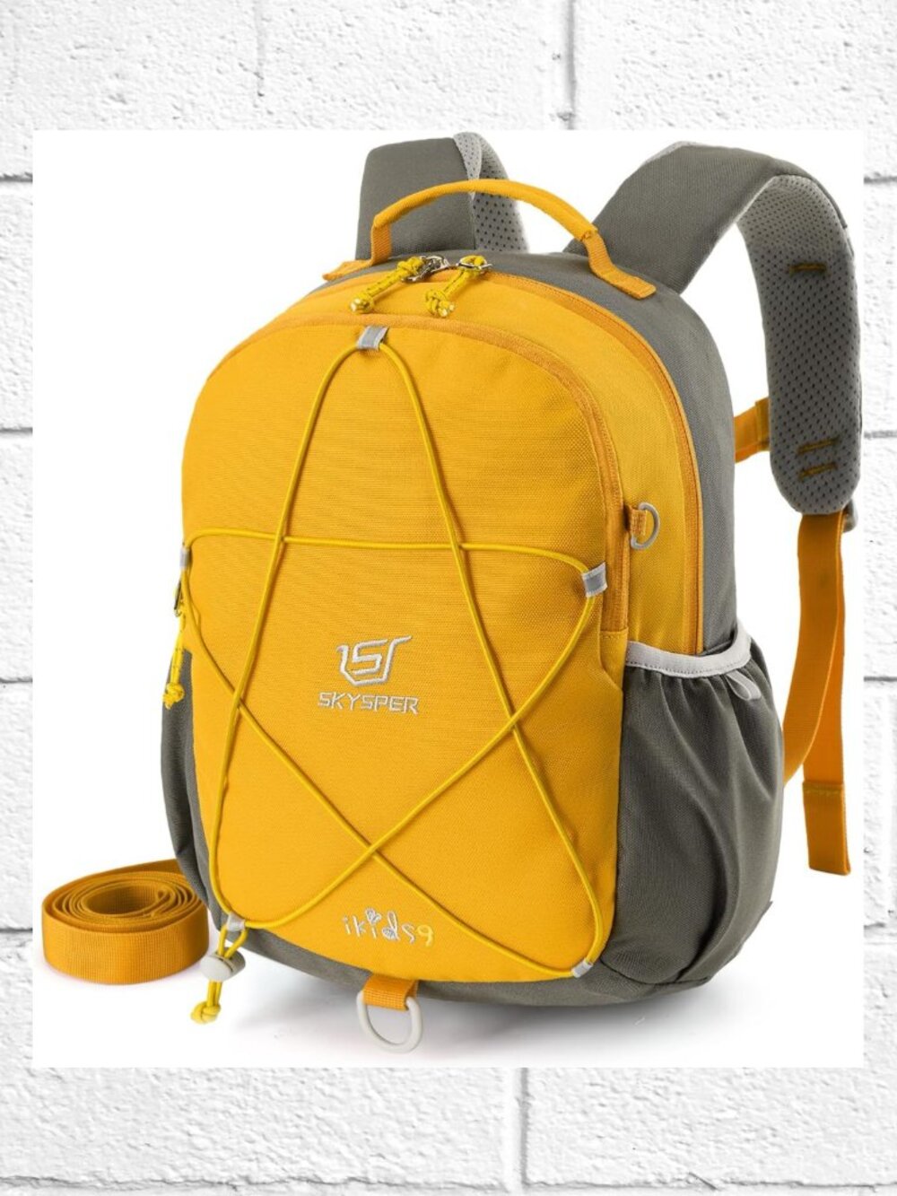NWT! Adorable Skysper Lightweight Kids Backpack w/Bottle Pockets & Detach. Leash